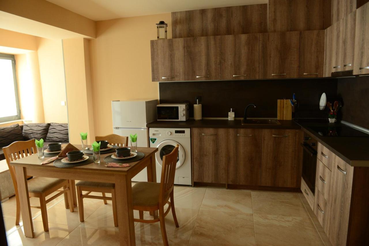 Family Hotel Gotse Delchev Esterno foto