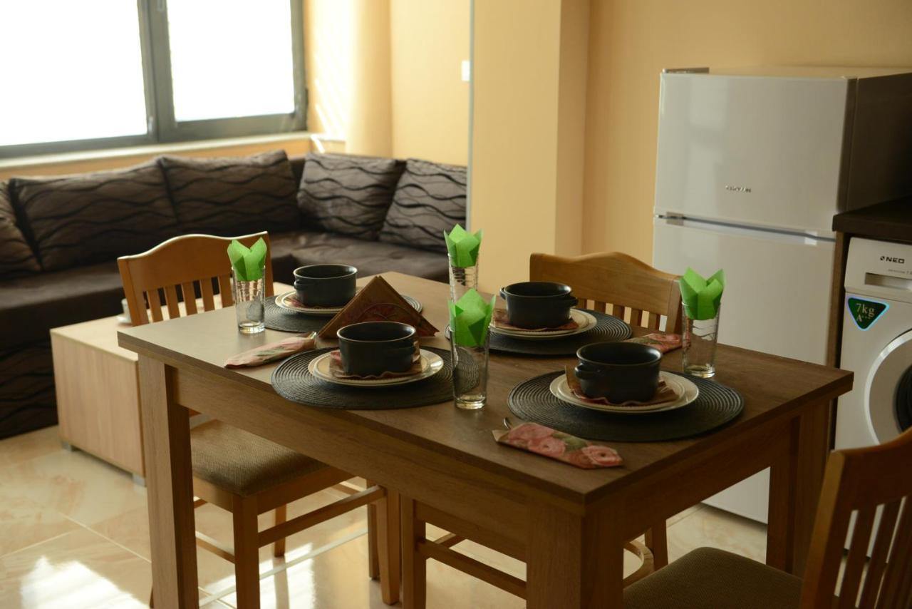 Family Hotel Gotse Delchev Esterno foto