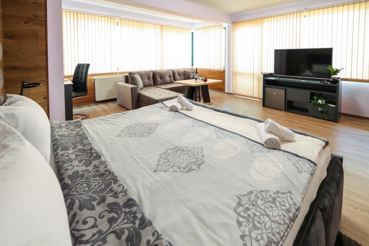 Family Hotel Gotse Delchev Esterno foto