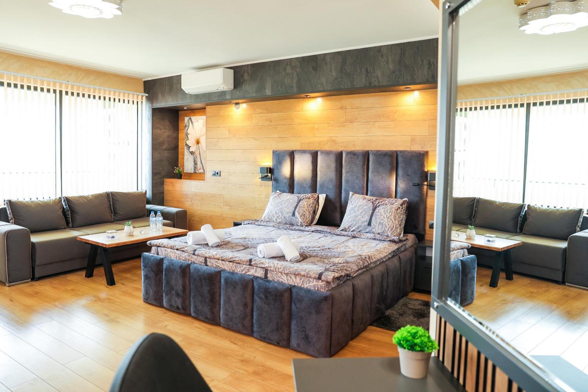 Family Hotel Gotse Delchev Esterno foto