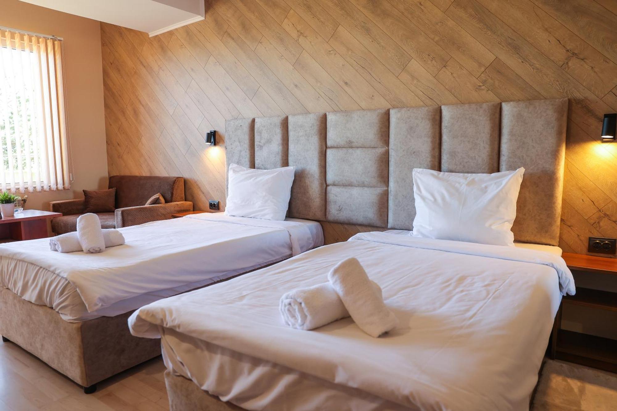 Family Hotel Gotse Delchev Esterno foto